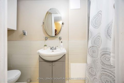 Photo 24 at 104 Billington Crescent, Donalda, Toronto