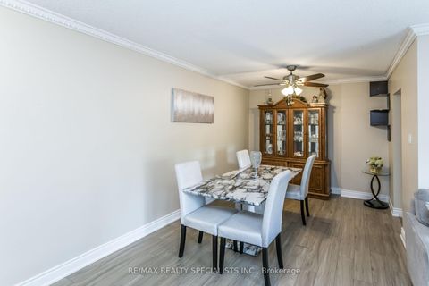 Photo 10 at 206 - 1615 Bloor Street E, Applewood, Mississauga