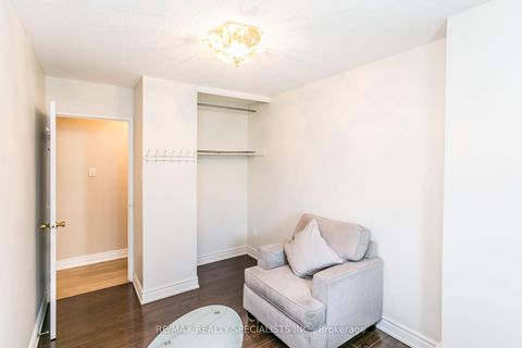 Photo 25 at 206 - 1615 Bloor Street E, Applewood, Mississauga