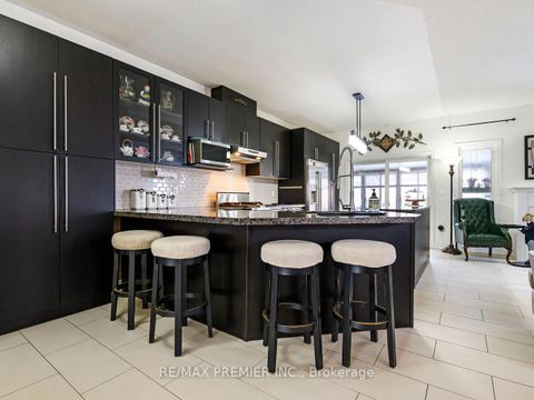 Photo 10 at 46 Ben Boy Avenue, Schomberg, King