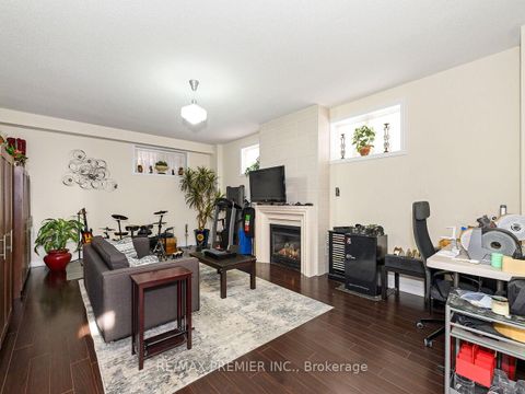 Photo 33 at 46 Ben Boy Avenue, Schomberg, King