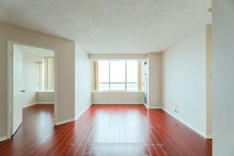 Photo 5 at 525 - 3 Greystone Walk Drive, Kennedy Park, Toronto