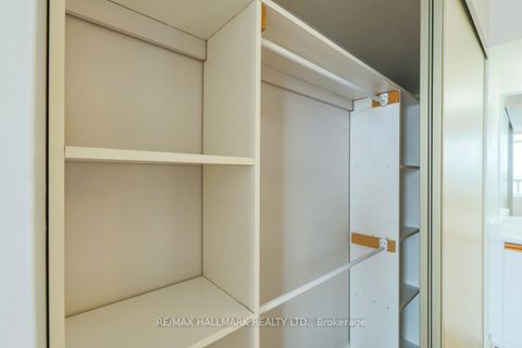 Photo 10 at 525 - 3 Greystone Walk Drive, Kennedy Park, Toronto