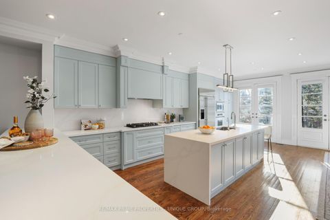 Photo 11 at 24 Oriole Road, St. Clair, Toronto