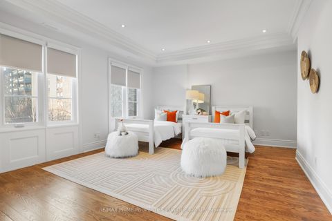 Photo 21 at 24 Oriole Road, St. Clair, Toronto