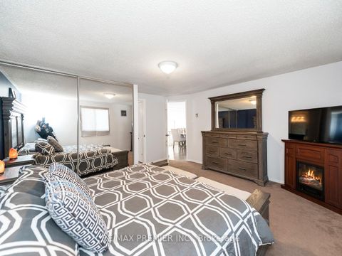 Photo 22 at 203 Burns Circle, Northwest, Barrie