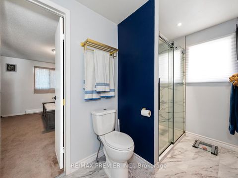 Photo 24 at 203 Burns Circle, Northwest, Barrie