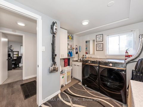 Photo 41 at 203 Burns Circle, Northwest, Barrie