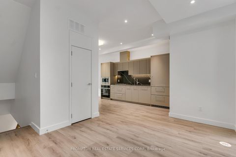 Photo 9 at 9 Gloucester Street, Yonge Corridor, Toronto