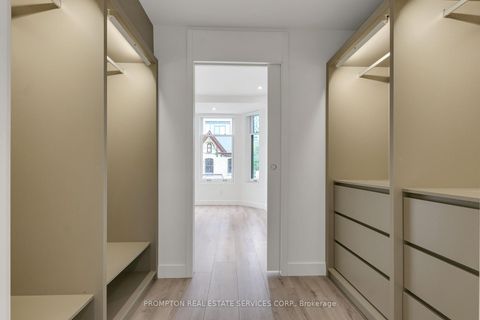 Photo 19 at 9 Gloucester Street, Yonge Corridor, Toronto