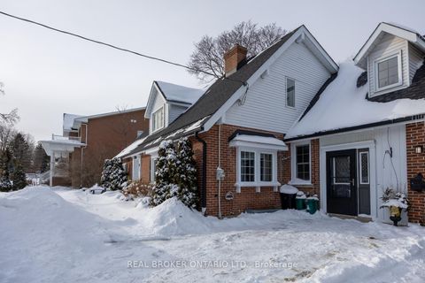 Photo 5 at 18 Concession Street W, Bowmanville, Clarington