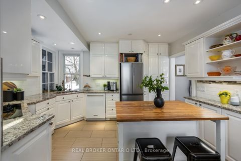 Photo 13 at 18 Concession Street W, Bowmanville, Clarington