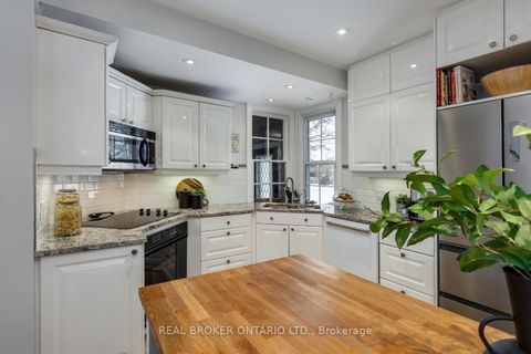 Photo 14 at 18 Concession Street W, Bowmanville, Clarington