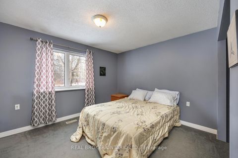 Photo 40 at 18 Concession Street W, Bowmanville, Clarington