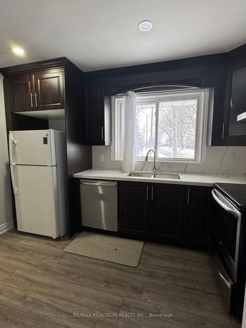 Photo 5 at 1467 Oxford Street, Lakeview, Oshawa