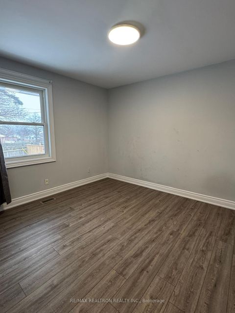 Photo 13 at 1467 Oxford Street, Lakeview, Oshawa