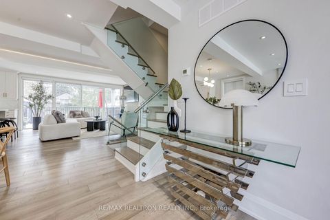 Photo 6 at 523 Briar Hill Avenue, Forest Hill North, Toronto