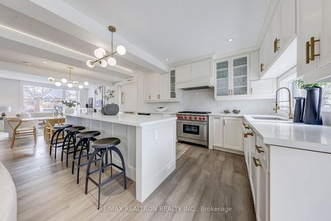 Photo 8 at 523 Briar Hill Avenue, Forest Hill North, Toronto