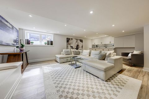 Photo 29 at 523 Briar Hill Avenue, Forest Hill North, Toronto