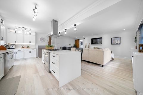 Photo 4 at 2035 Craig Road, Alcona, Innisfil