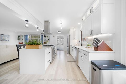 Photo 6 at 2035 Craig Road, Alcona, Innisfil