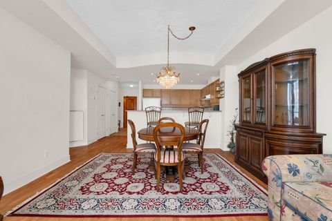 Photo 10 at PH 2-4 - 2 Toronto Street, City Centre, Barrie