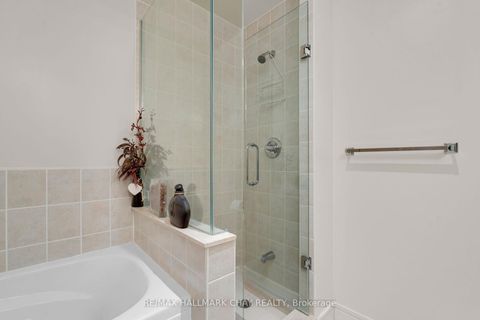 Photo 19 at PH 2-4 - 2 Toronto Street, City Centre, Barrie