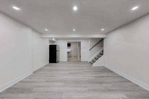 Photo 36 at 38 Pebblehill Square, Agincourt North, Toronto