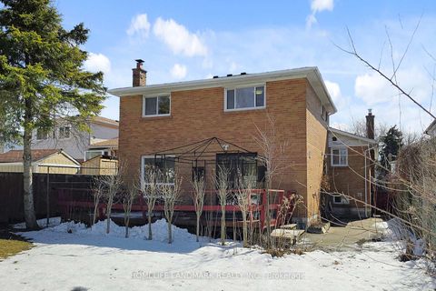 Photo 48 at 38 Pebblehill Square, Agincourt North, Toronto