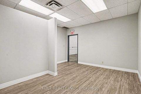 Photo 9 at 18 - 1040 Martin Grove Road, Clairville, Toronto