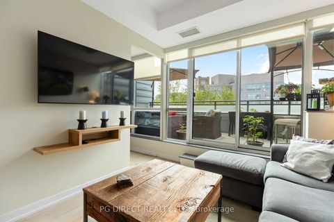 Photo 3 at 622 - 38 Howard Park Avenue, Roncesvalles, Toronto