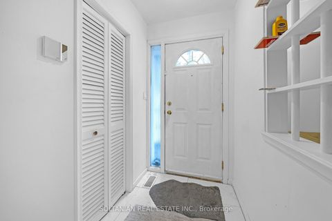 Photo 5 at 3053 Bayview Avenue, Bayview Village, Toronto