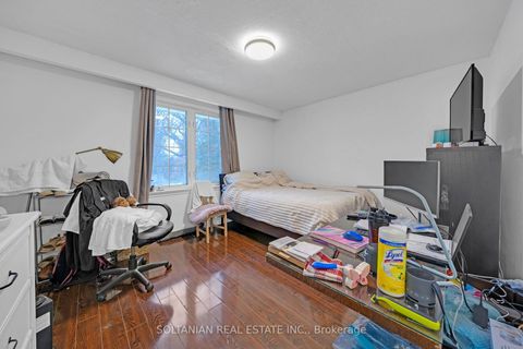 Photo 17 at 3053 Bayview Avenue, Bayview Village, Toronto