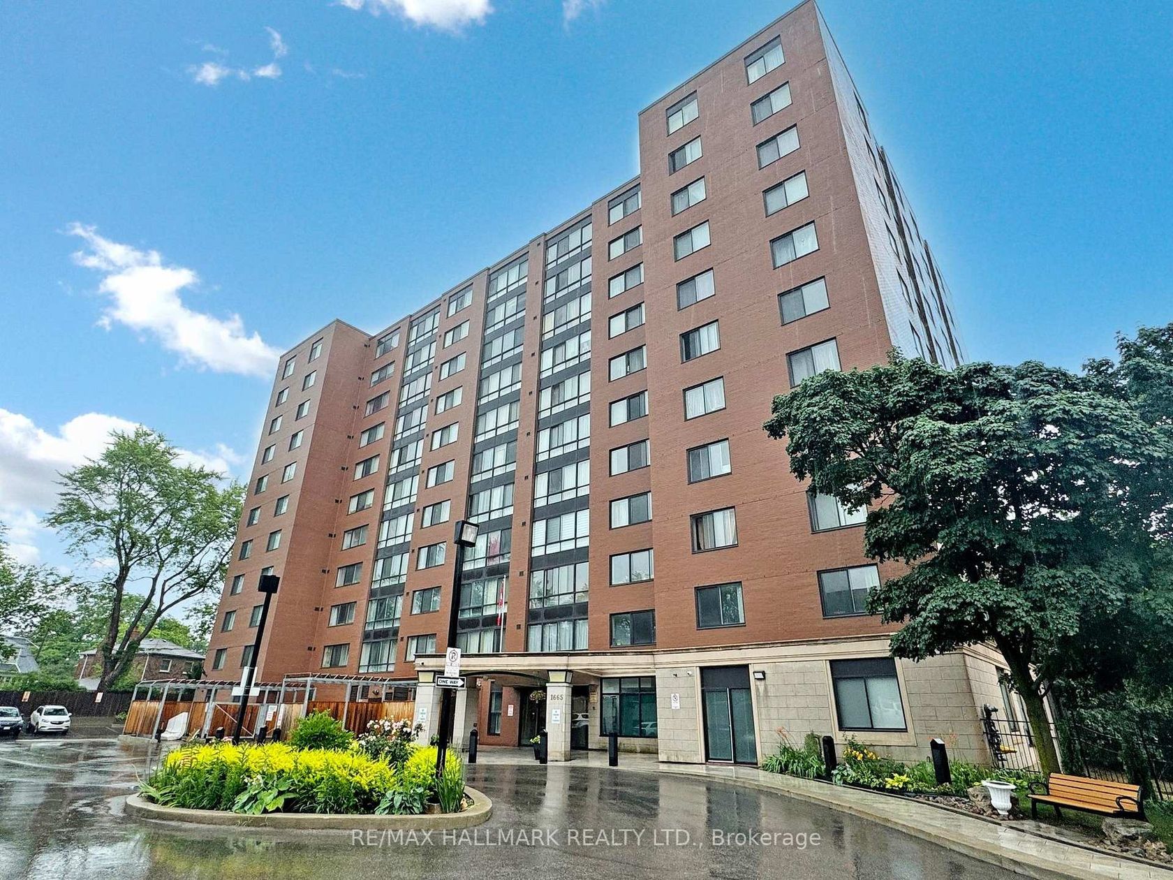 802 - 1665 Victoria Park Avenue, Maryvale, Toronto photo number 2