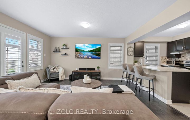 Photo 17 at 65 - 22 Spring Creek Drive, Waterdown, Hamilton