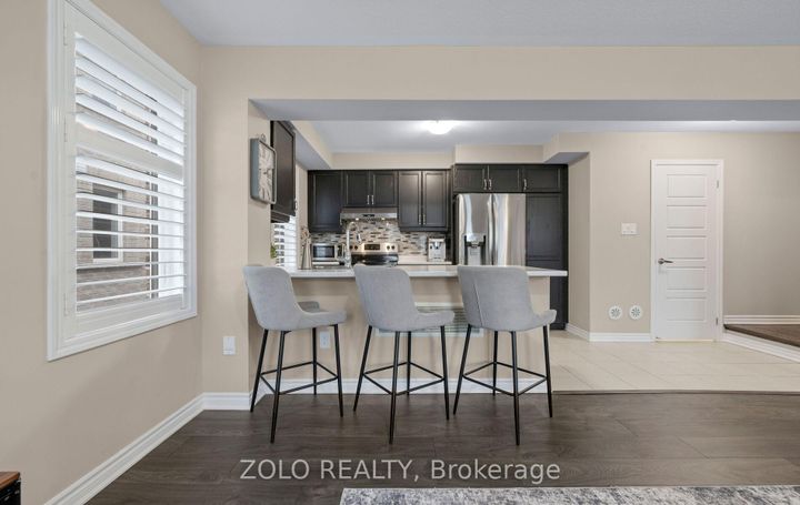 Photo 19 at 65 - 22 Spring Creek Drive, Waterdown, Hamilton