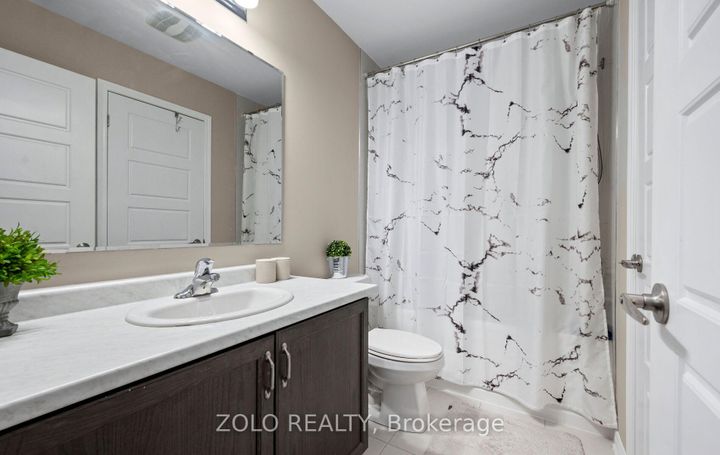 Photo 25 at 65 - 22 Spring Creek Drive, Waterdown, Hamilton