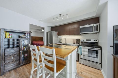 Photo 13 at 1526 - 38 Joe Shuster Way, South Parkdale, Toronto