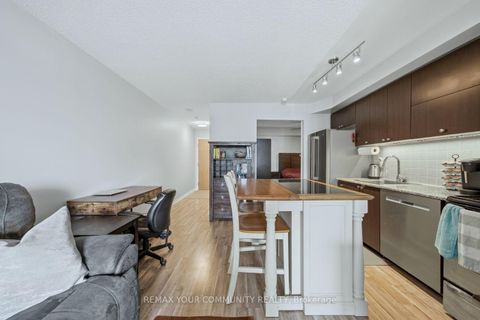 Photo 15 at 1526 - 38 Joe Shuster Way, South Parkdale, Toronto