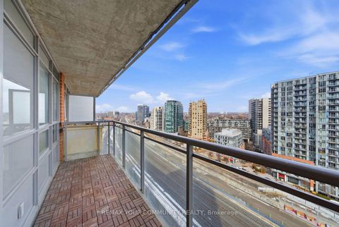 Photo 35 at 1526 - 38 Joe Shuster Way, South Parkdale, Toronto