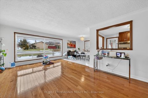 Photo 6 at 18 De Marco Boulevard, Rustic, Toronto