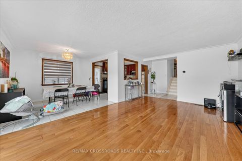 Photo 7 at 18 De Marco Boulevard, Rustic, Toronto