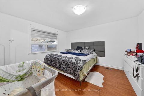 Photo 13 at 18 De Marco Boulevard, Rustic, Toronto