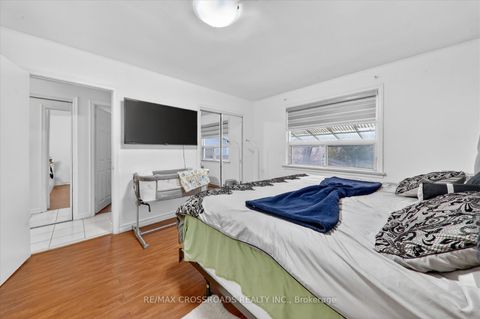 Photo 15 at 18 De Marco Boulevard, Rustic, Toronto