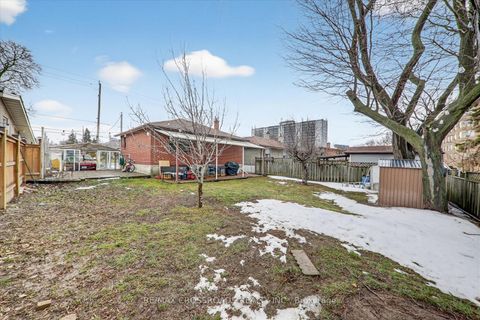 Photo 26 at 18 De Marco Boulevard, Rustic, Toronto