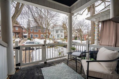 Photo 4 at 282 Lee Avenue, The Beaches, Toronto