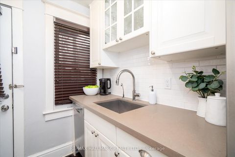 Photo 11 at 282 Lee Avenue, The Beaches, Toronto