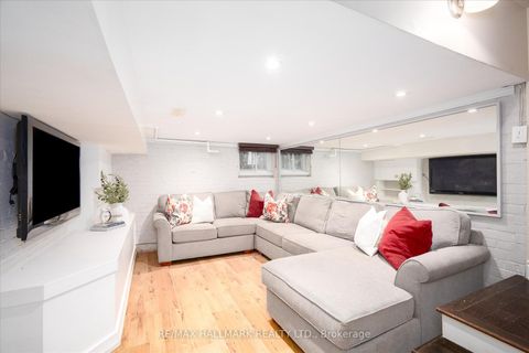 Photo 17 at 282 Lee Avenue, The Beaches, Toronto