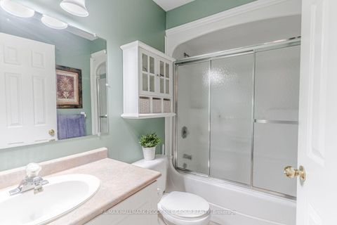 Photo 9 at 25 Kell Place, Bayshore, Barrie