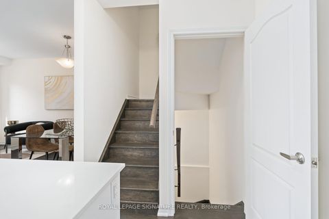 Photo 7 at 30 - 1972R Victoria Park Avenue, Donalda, Toronto